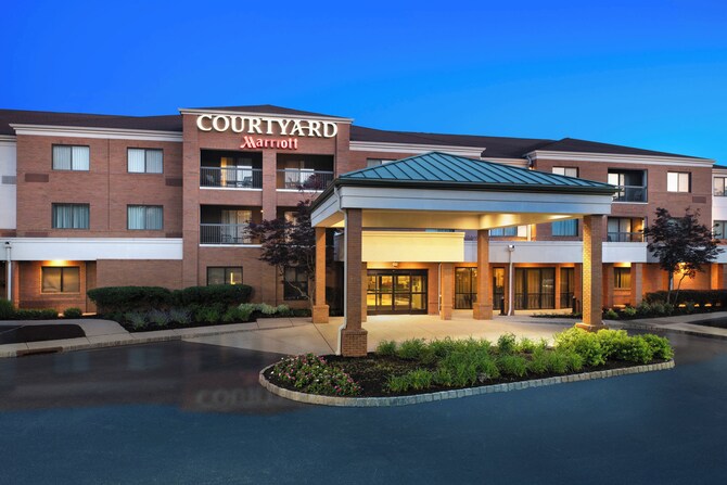 Courtyard marriott lga parking coupon