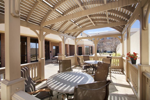 Khu ẩm thực ngoài trời