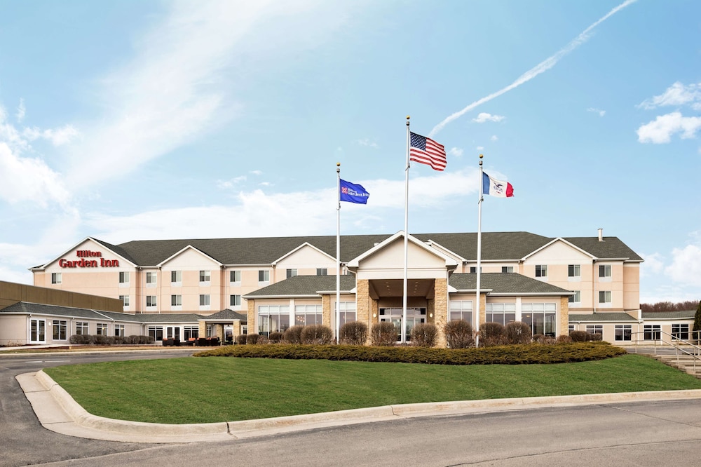 Quality Inn In Dubuque 6 Best Hotels By The River In Dubuque, Iowa - Updated 2023 | Trip101
