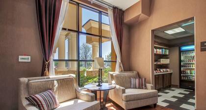 Hampton Inn And Suites Hemet