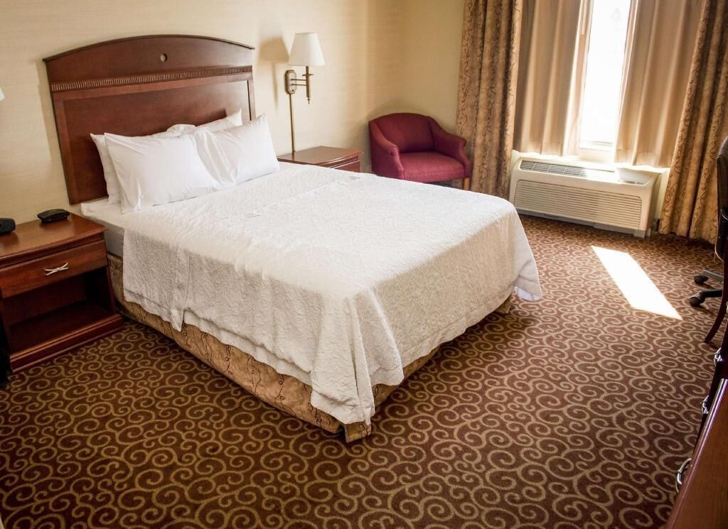 In-room safe, iron/ironing board, free cribs/infant beds