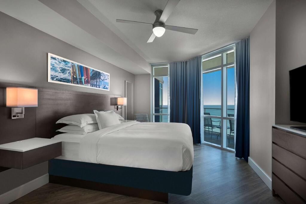 1 bedroom, premium bedding, pillowtop beds, in-room safe