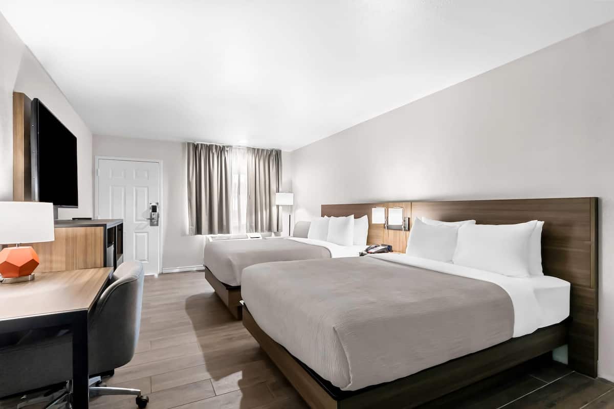 Suite, Mehrere Betten, Nichtraucher | Verdunkelungsvorhänge, kostenloses WLAN, Bettwäsche, Rollstuhlgeeignet