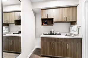 Blackout drapes, free WiFi, bed sheets, wheelchair access