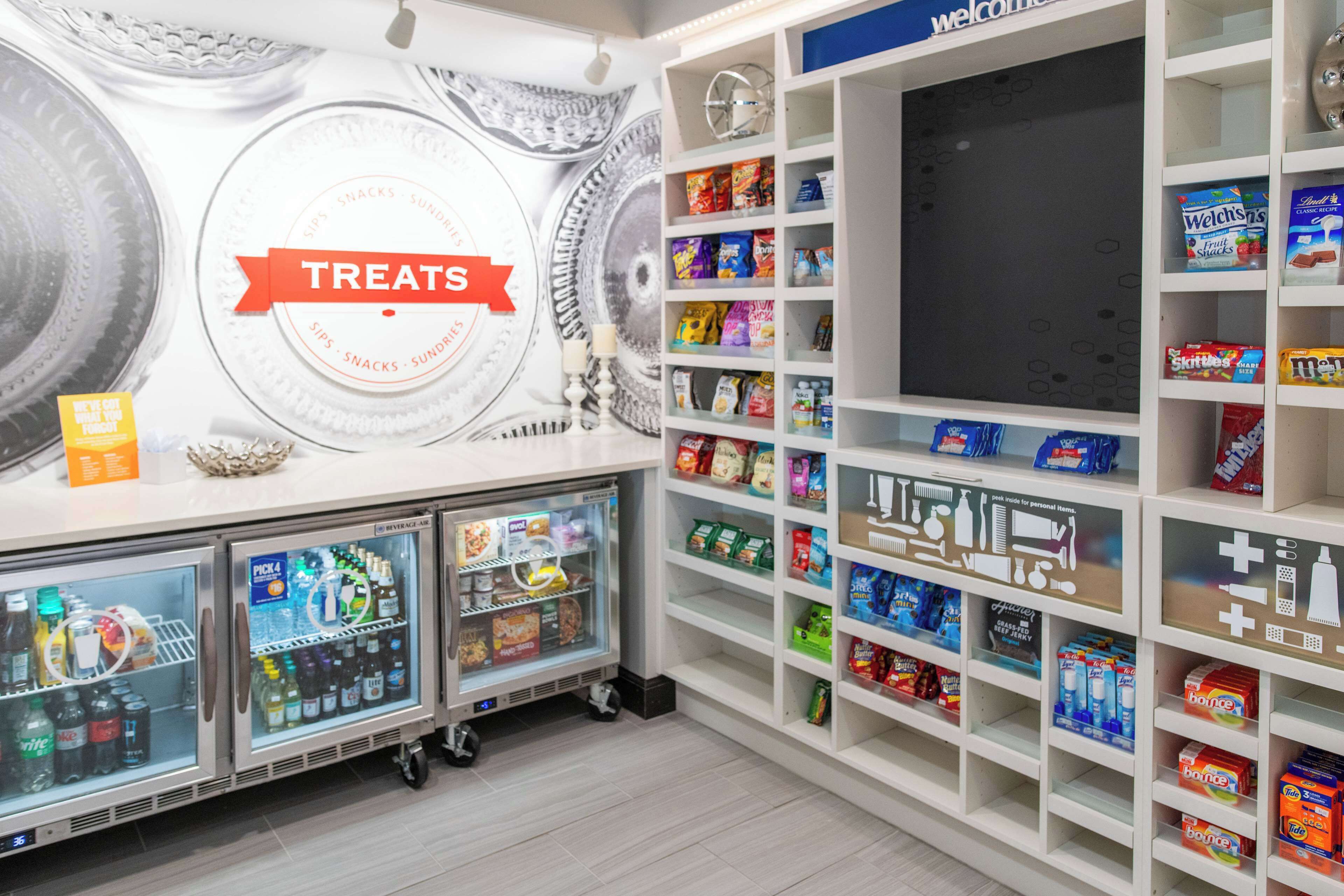 Snack bar