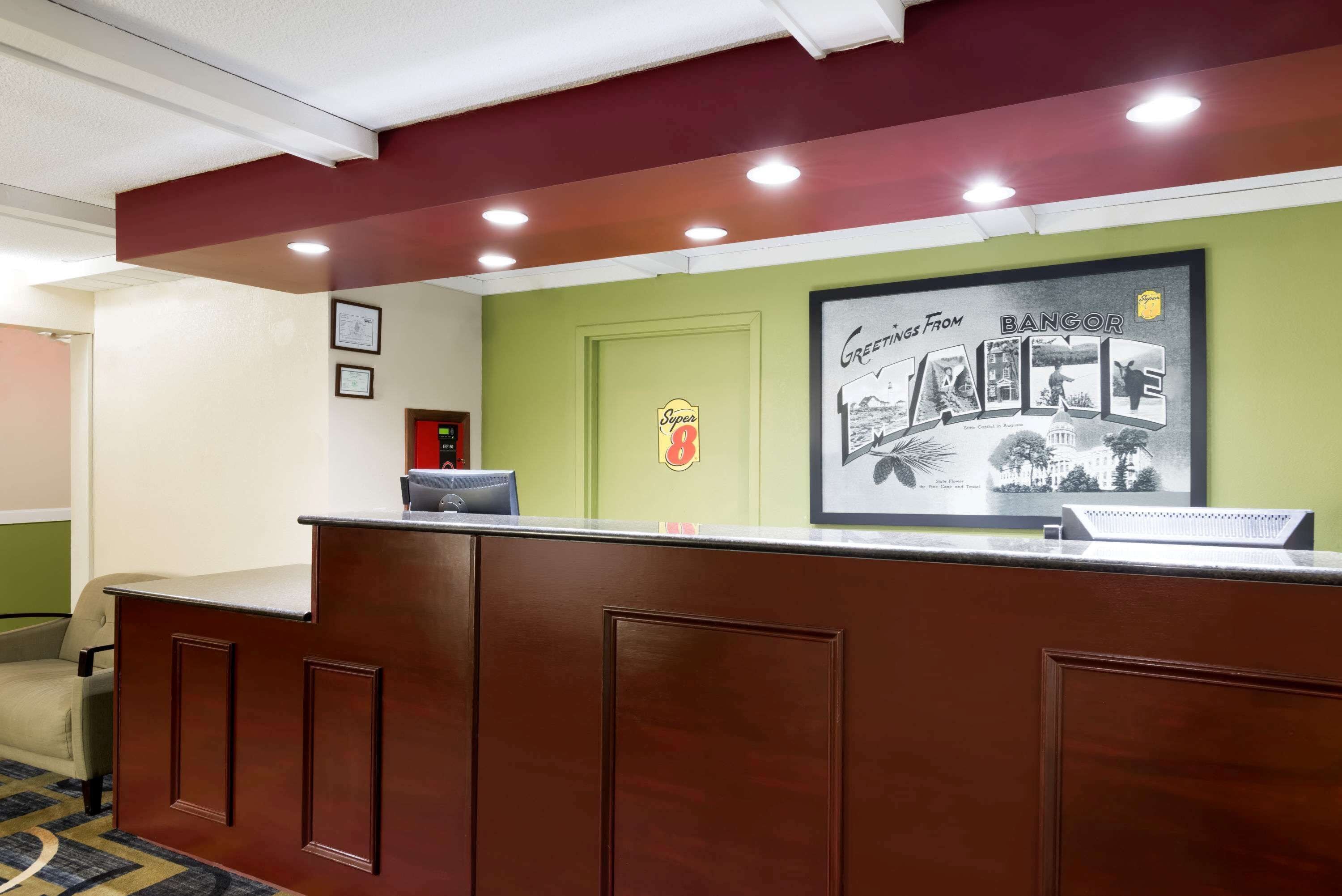 Free daily on-the-go breakfast