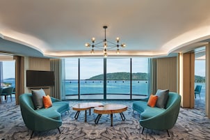 Suite presidencial, 2 habitaciones | Ropa de cama de alta calidad y edredones de plumas
