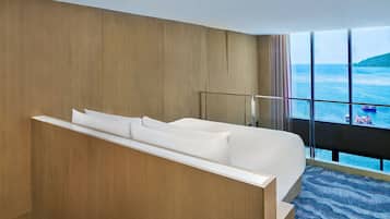 Duplex Suite, 1 Bedroom | Ropa de cama de alta calidad y edredones de plumas