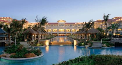 Sheraton Haikou Hotel