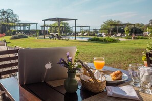 Desayuno continental incluido todos los días
