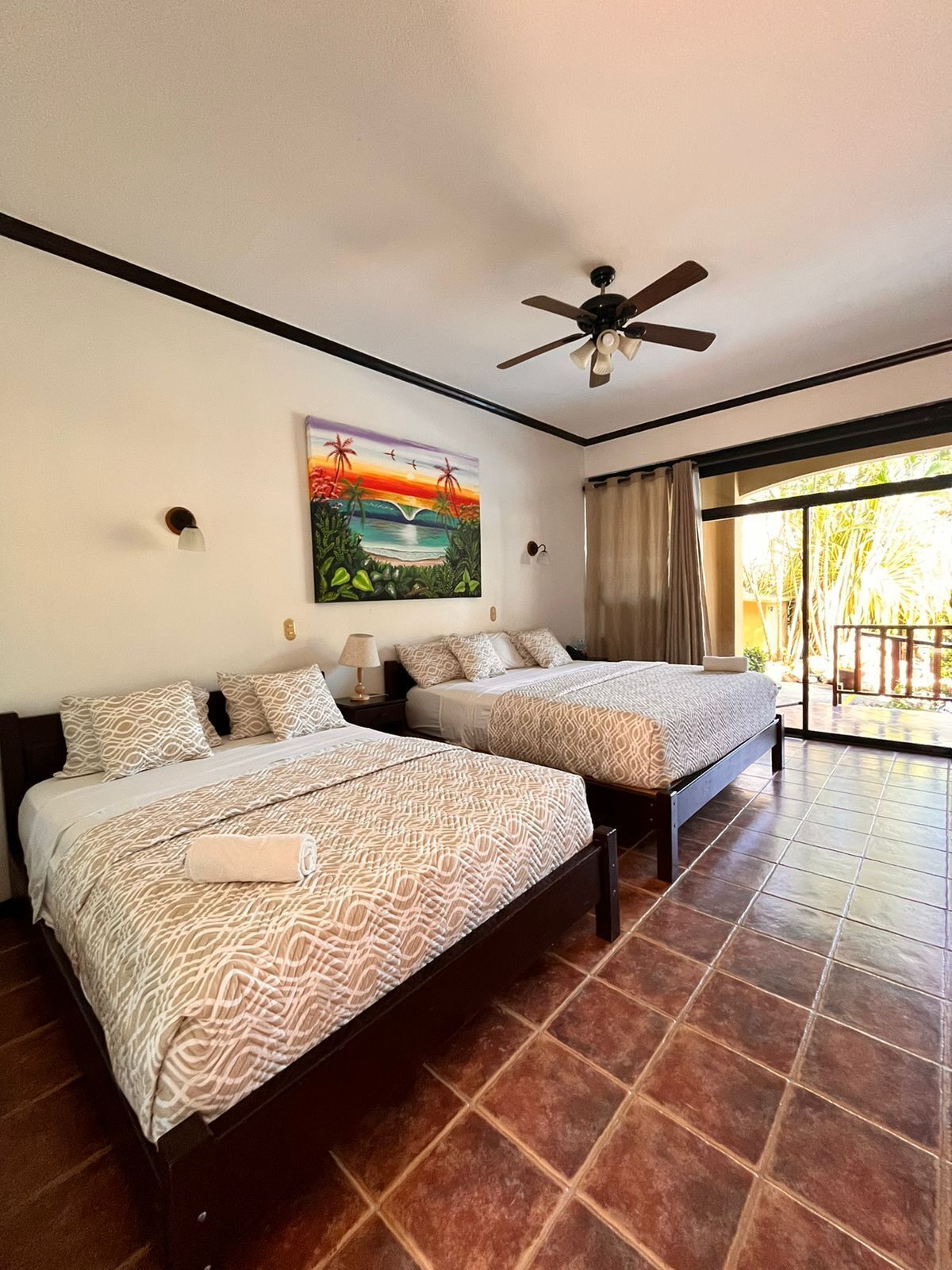 deluxe double room | 1 bedroom, minibar, in-room safe, desk