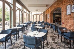 Breakfast and dinner served  - Walton Hall Hotel & Spa by Sunday (Warwick)