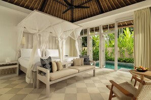Egyptian cotton sheets, premium bedding, down comforters - COMO Uma Ubud (Ubud)