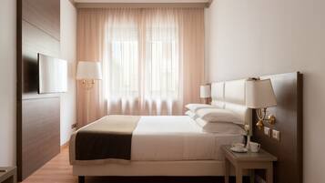 Premium bedding, minibar, in-room safe, desk