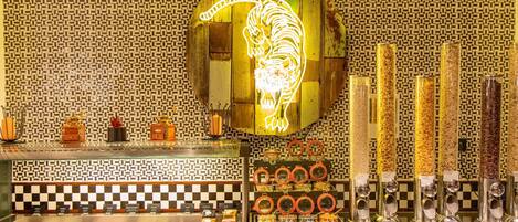 Daily buffet breakfast (EUR 19 per person)