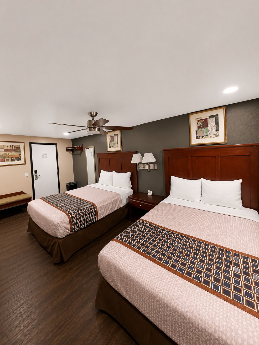 Double Room | Desk, blackout drapes, soundproofing, iron/ironing board