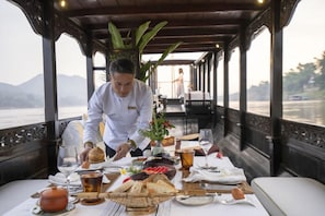 International cuisine, pool views
