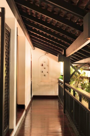 Phou Vao Garden Suite | 1 dormitorio, sábanas de algodón egipcio, ropa de cama de alta calidad