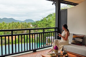 Phou Si Temple Suite | Terrace/patio - La Résidence Phou Vao (Luang Prabang)