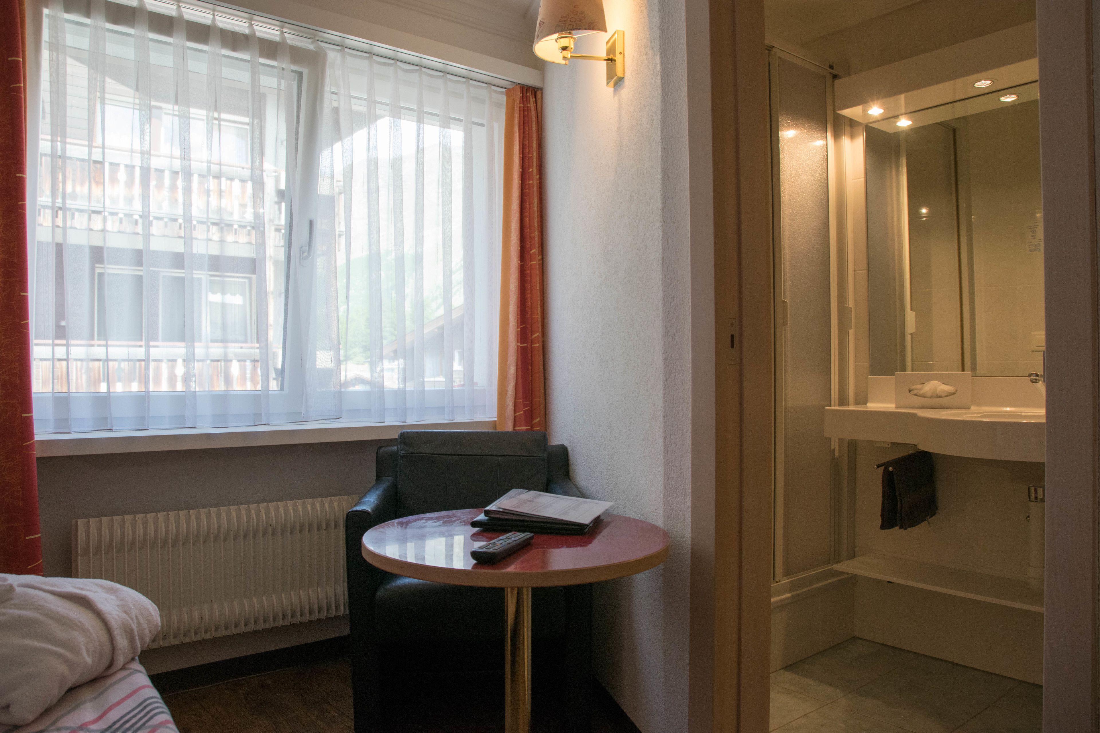 basic single room | 1 bedroom, in-room safe, cots/infant beds, free wifi