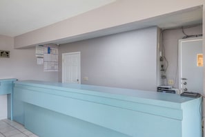 Lobby - Americas Best Value Inn Giddings (Giddings)