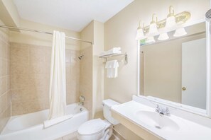 Free toiletries, hair dryer, towels