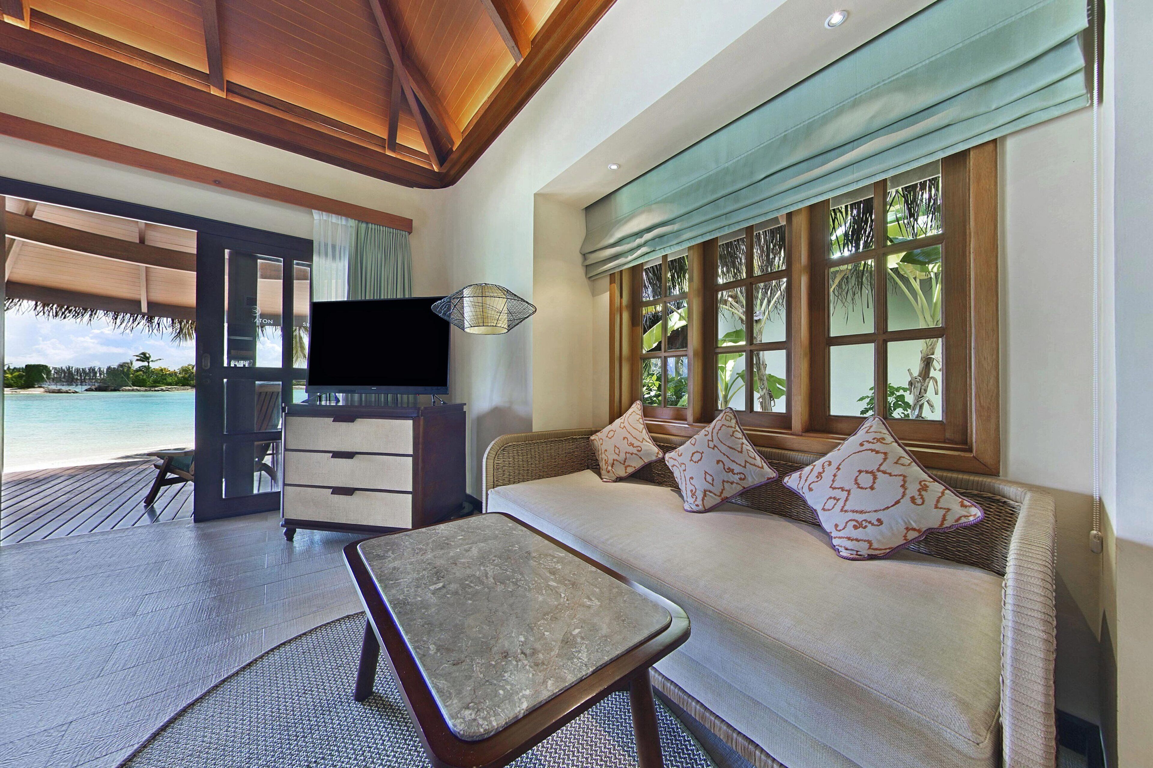 1 bedroom, free minibar items, in-room safe, individually furnished