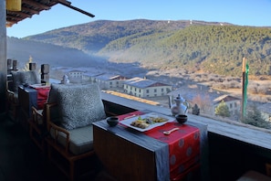 Petit-déjeuner buffet (198 CNY par personne)