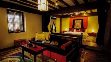 Zimmer | 1 Schlafzimmer, hochwertige Bettwaren, Daunenbettdecken, Minibar