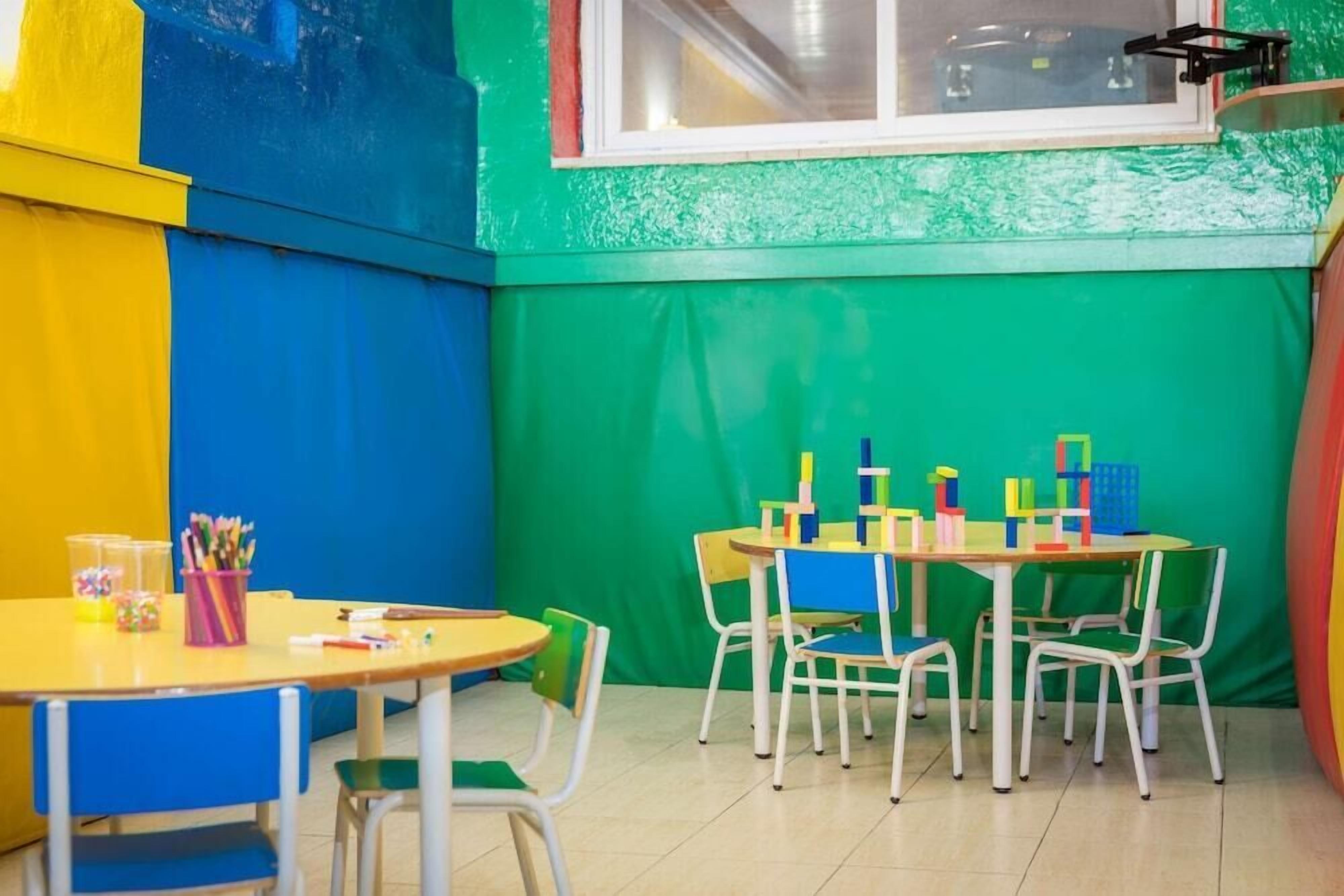 Se sirven desayunos, almuerzos y cenas