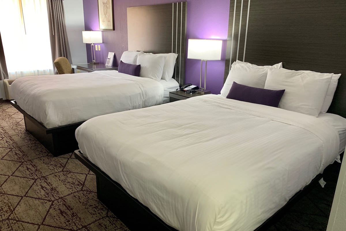 desk, laptop workspace, iron/ironing board, free wifi