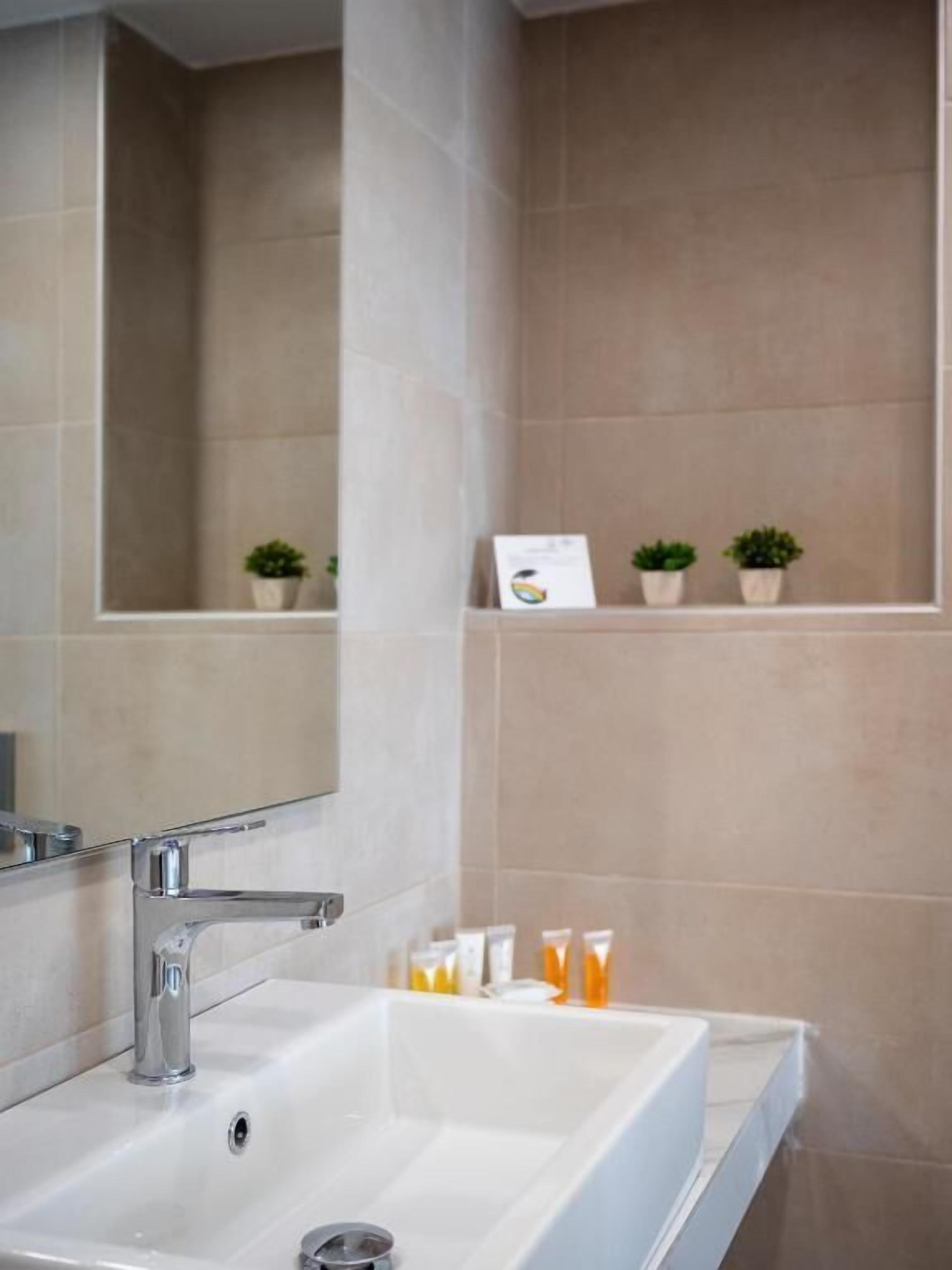 Photo - Athena Hotel