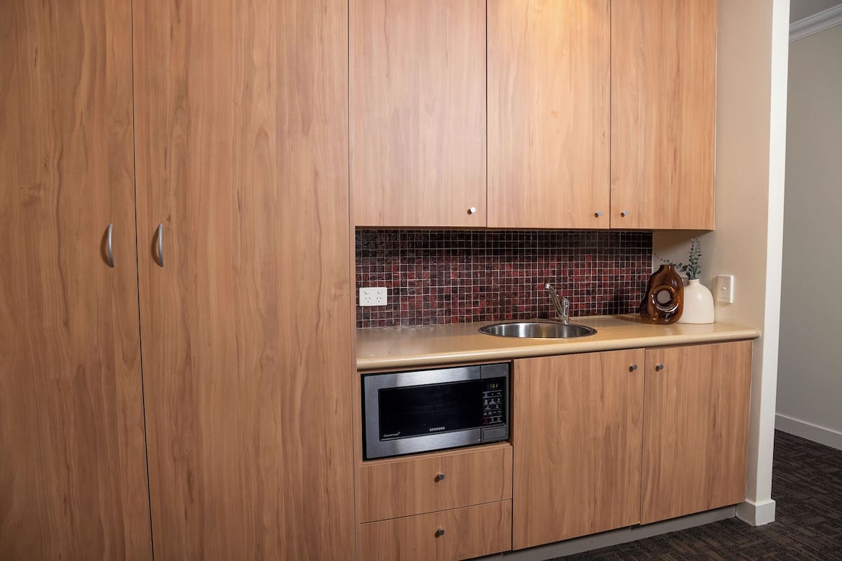deluxe equal access studio | private kitchen | microwave, electric kettle, toaster
