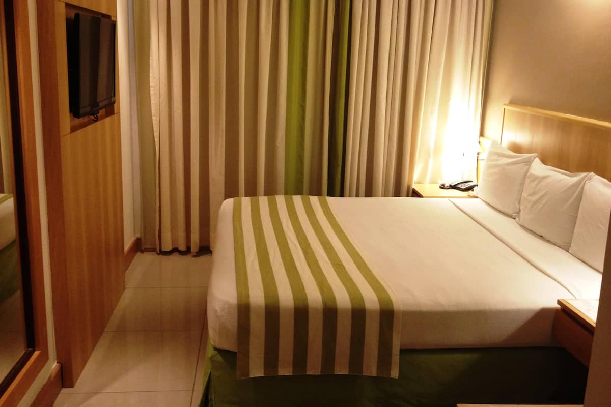 1 habitación, minibar, caja de seguridad en la habitación y escritorio