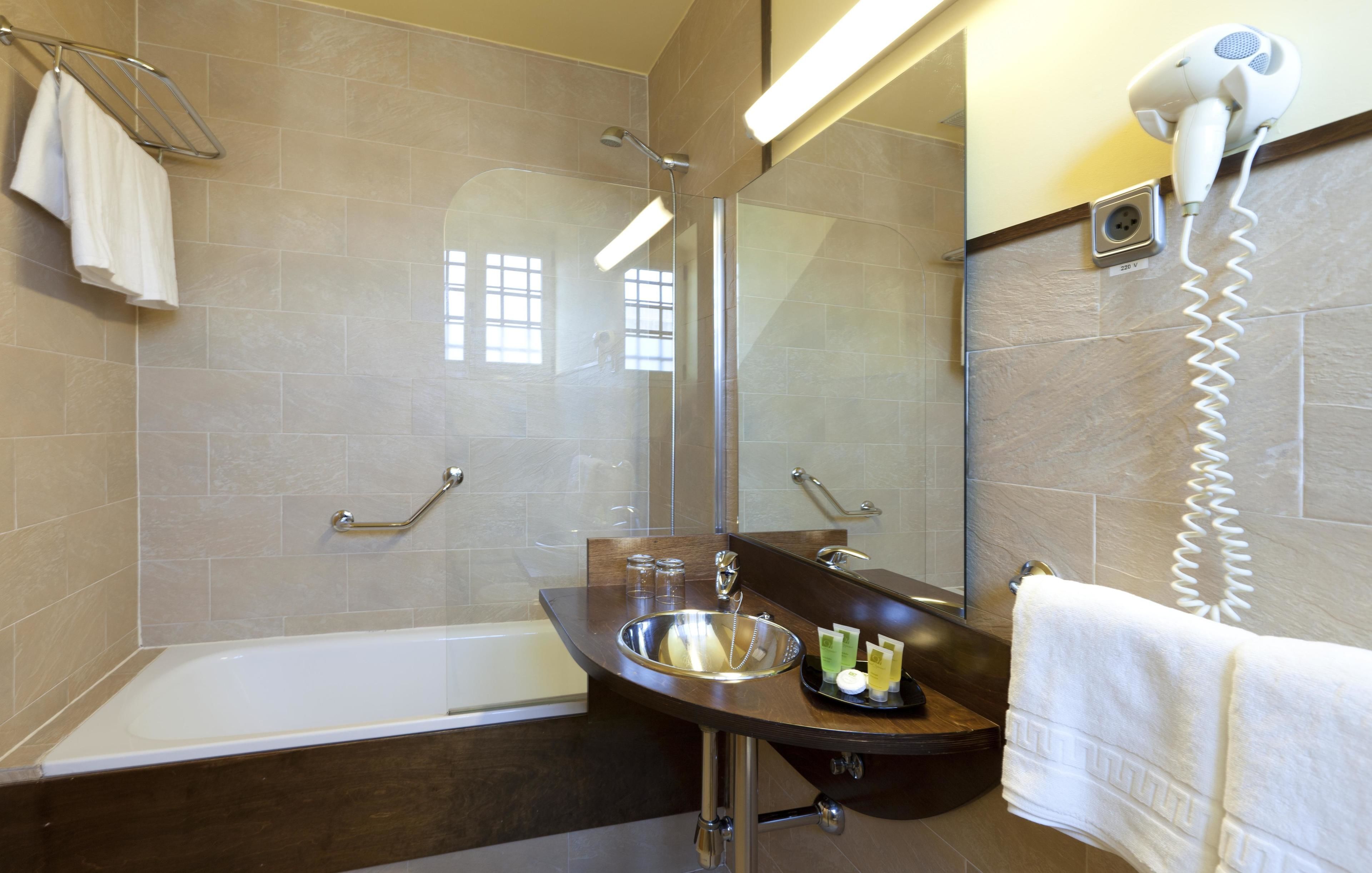 Photo - Victoria 4 Puerta del Sol