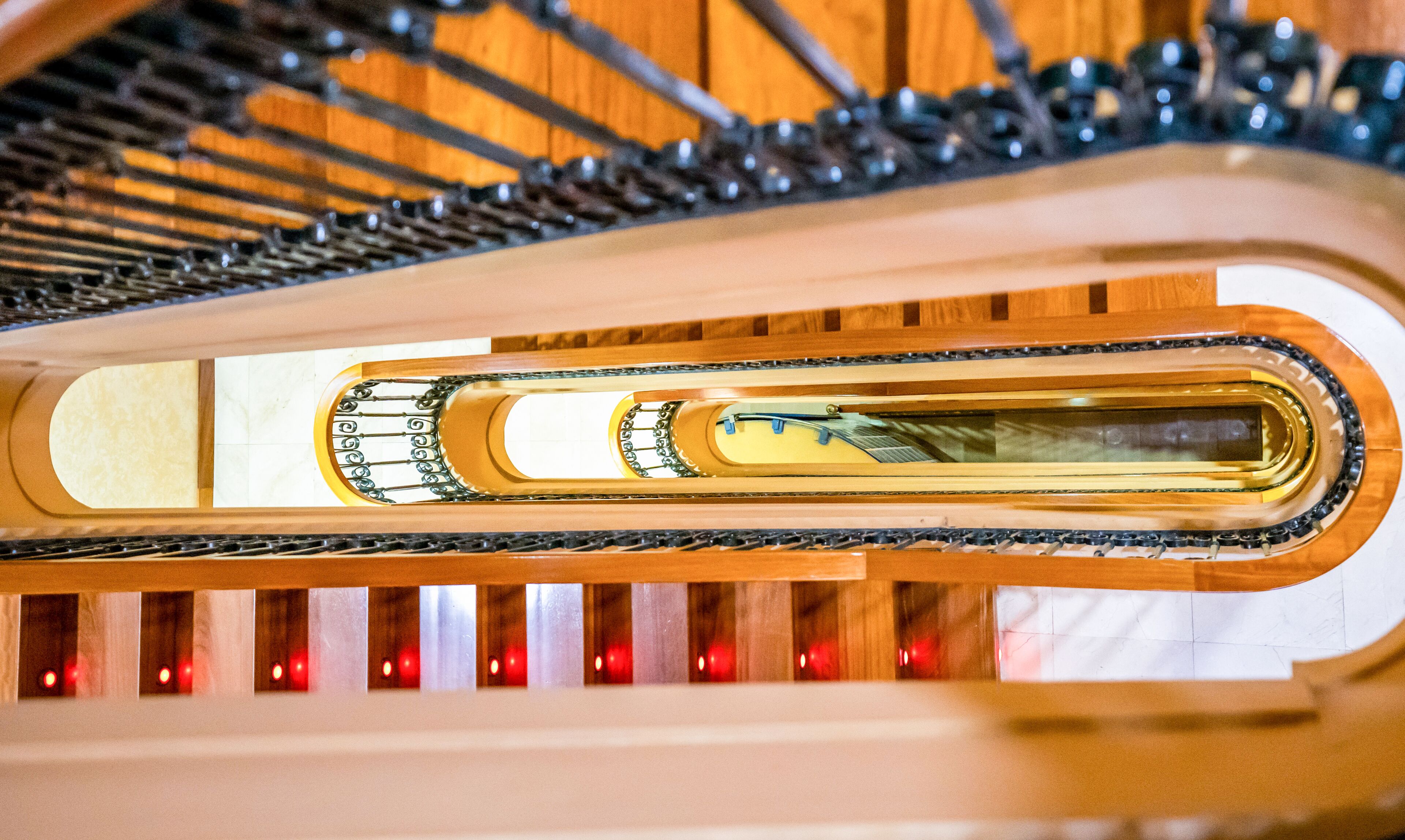 Handrails in stairways