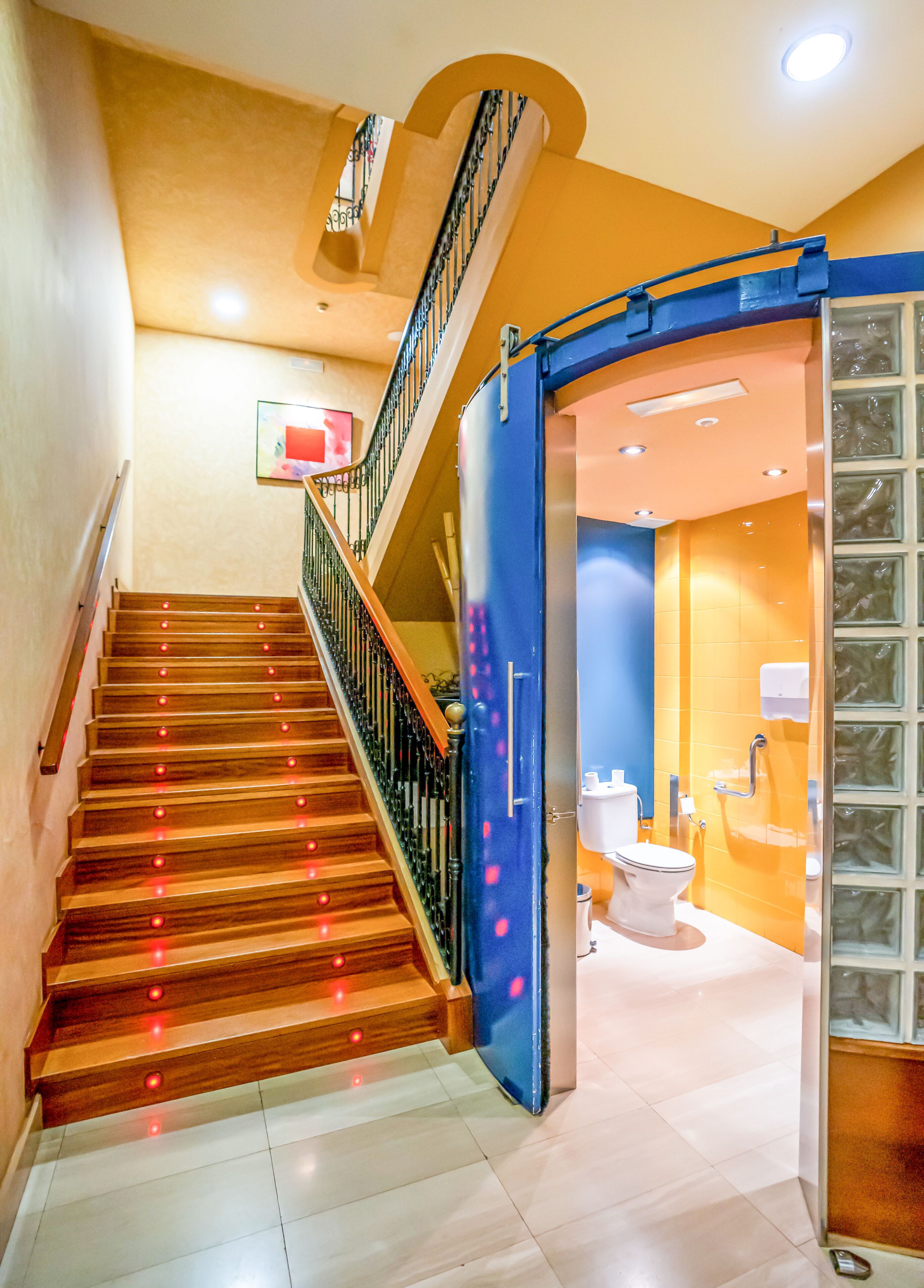 Photo - Victoria 4 Puerta del Sol