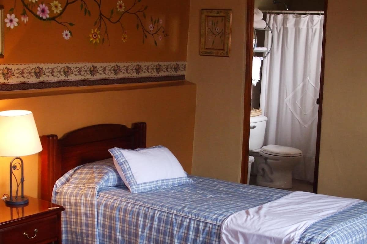 1 bedroom, in-room safe, individually decorated, individually furnished