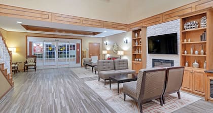 Best Western Plus Bradbury Inn & Suites