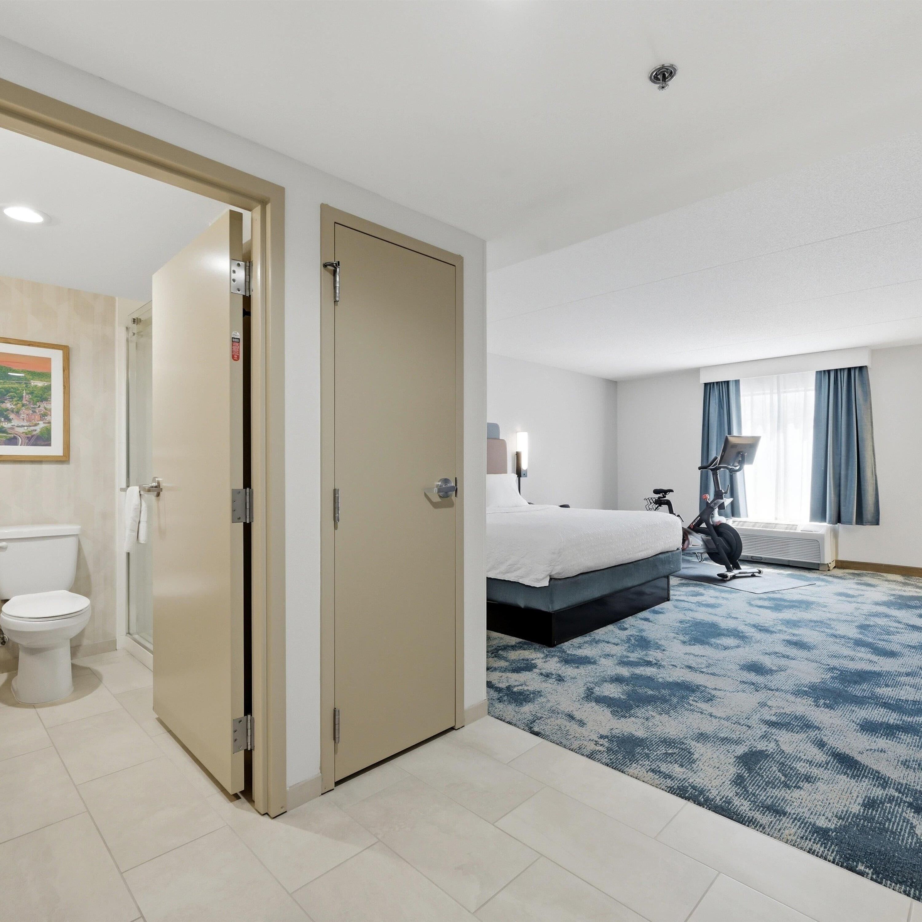In-room safe, desk, iron/ironing board, WiFi (free)