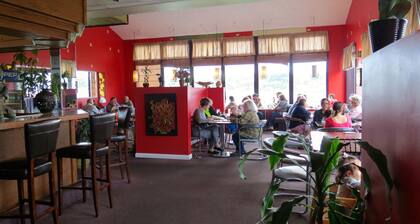 Budget Host Airport Inn