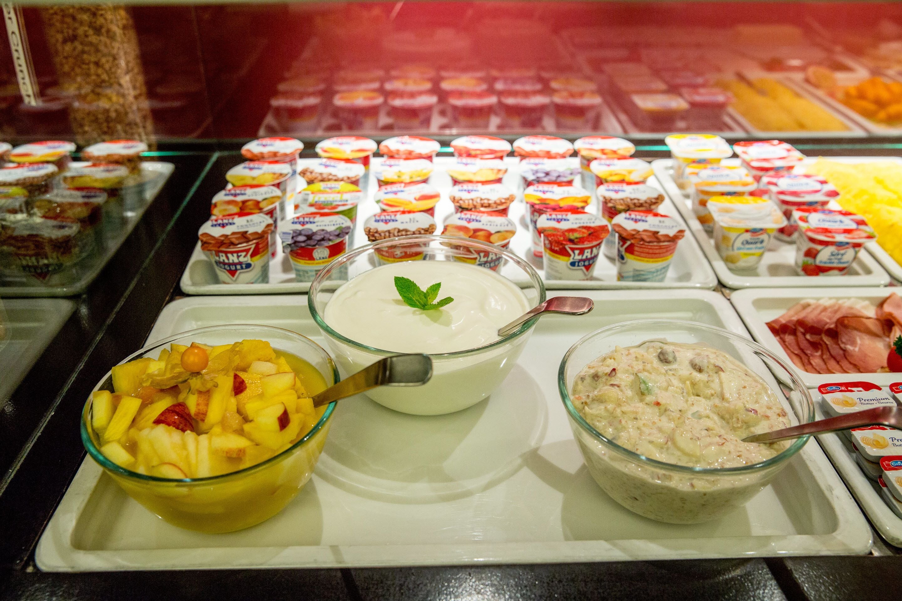 daily buffet breakfast (chf 25 per person)