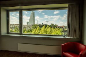 Double Room (Riverside) | Down comforters, in-room safe, desk, laptop workspace