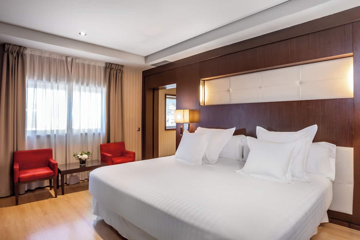 1 bedroom, minibar, in-room safe, desk