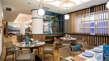 Se sirven almuerzos y cenas