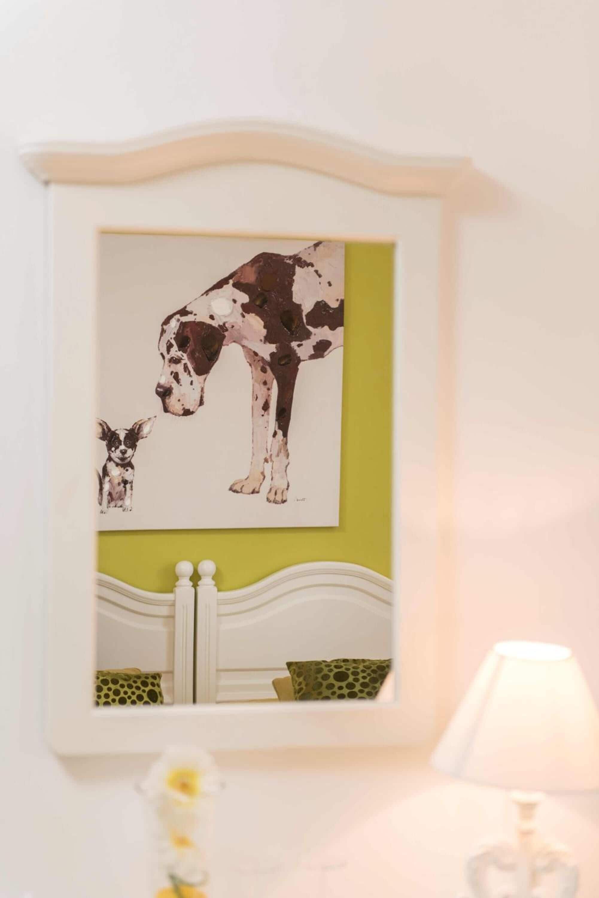 minibar, in-room safe, desk, free wifi