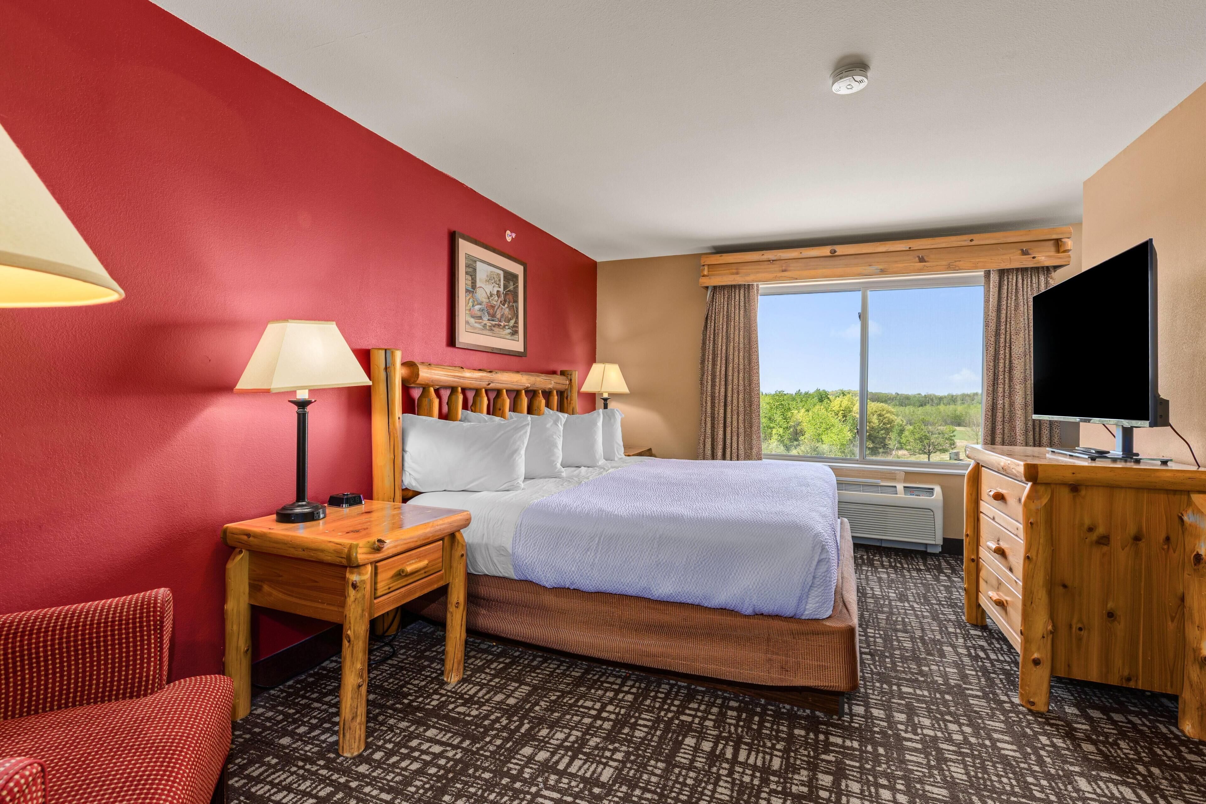 1 King Bed, Sofa Suite, Non-Smoking | In-room safe, iron/ironing board, cribs/infant beds, free WiFi