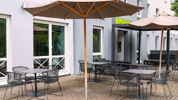 ํ
๋ผ์ค/ํํฐ์ค