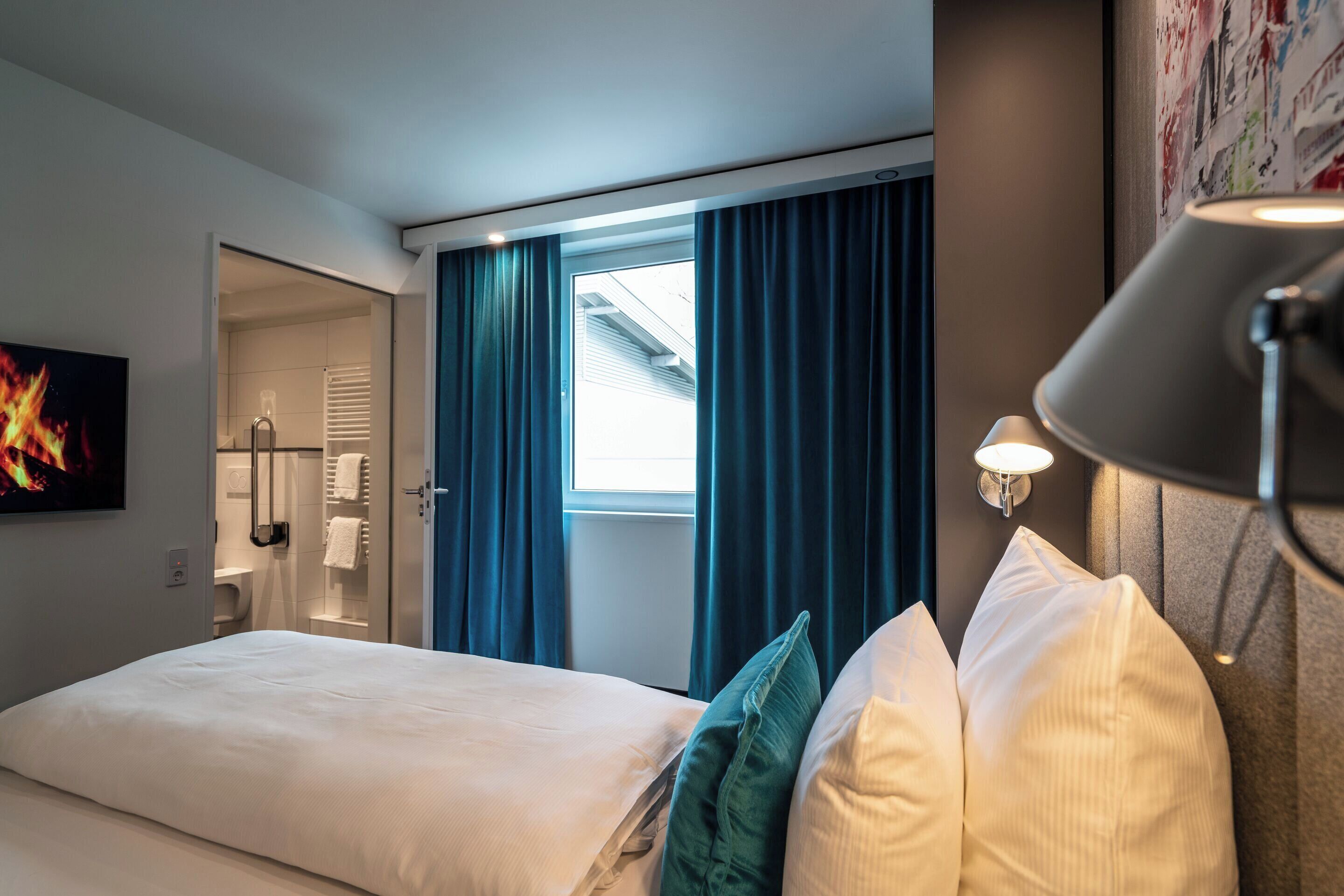 Egyptian cotton sheets, premium bedding, down duvets, desk