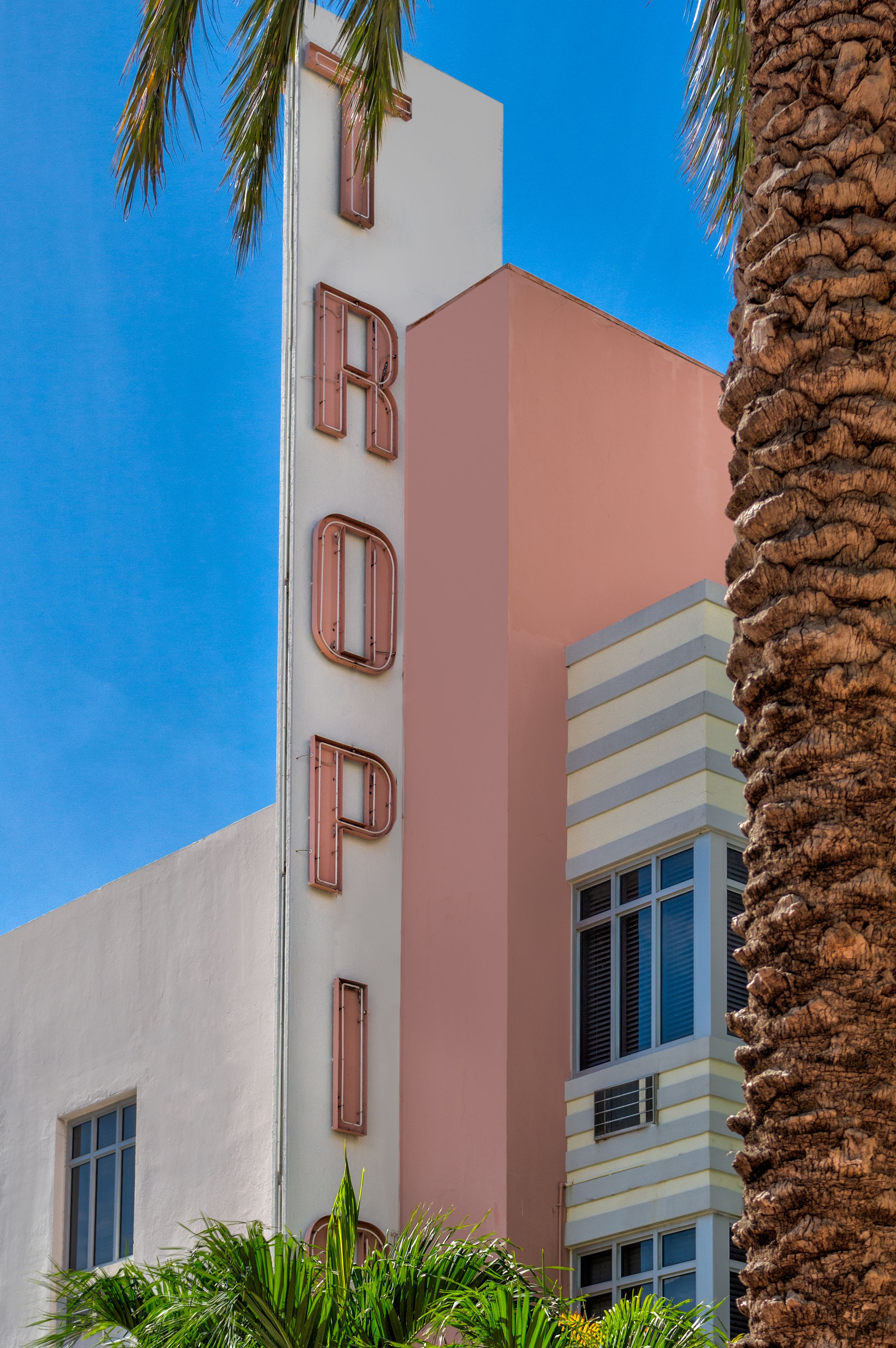 Photo - Tropics Hotel Miami Beach